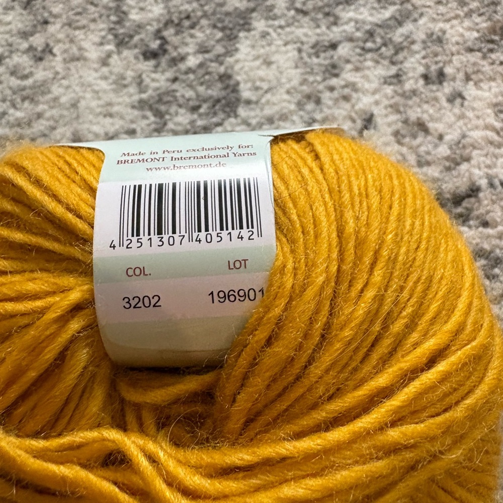 Leticia by Bremont Mustard Yarn Set - Picture 3 of 4